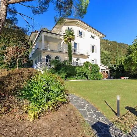 Villarenza Villa *