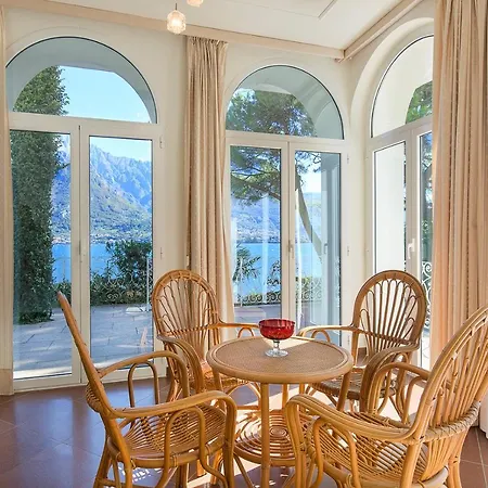Villarenza Willa